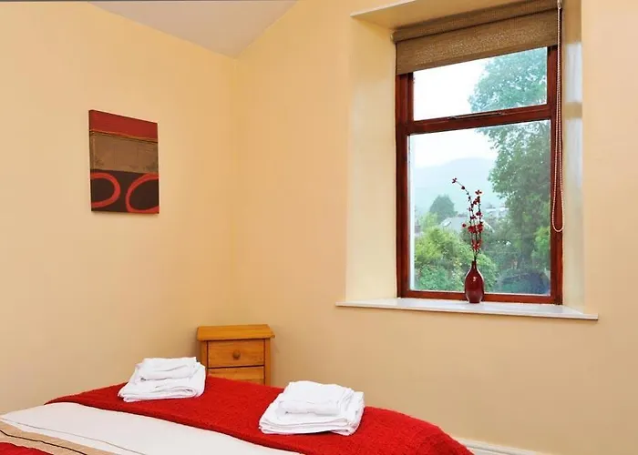 A River Runs By * Staveley (Cumbria)