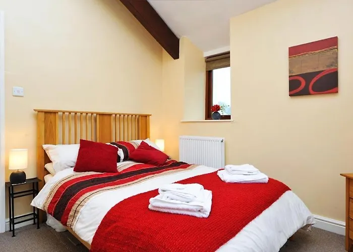 Сasa de vacaciones A River Runs By *