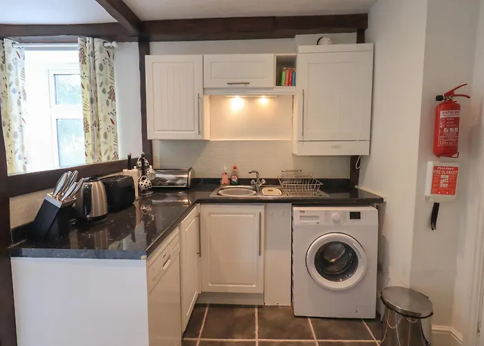 A River Runs By * Staveley (Cumbria)