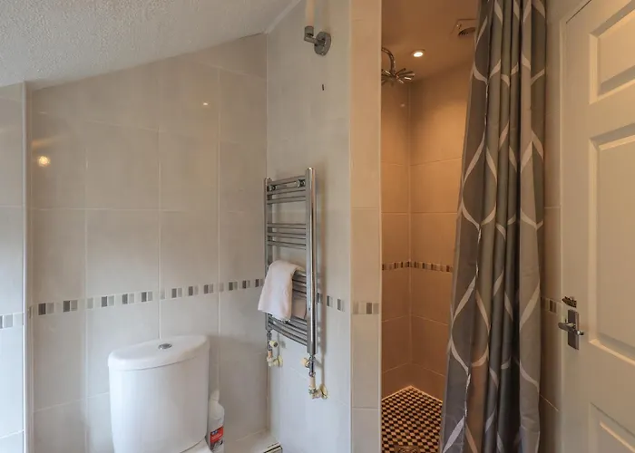 Сasa de vacaciones A River Runs By *